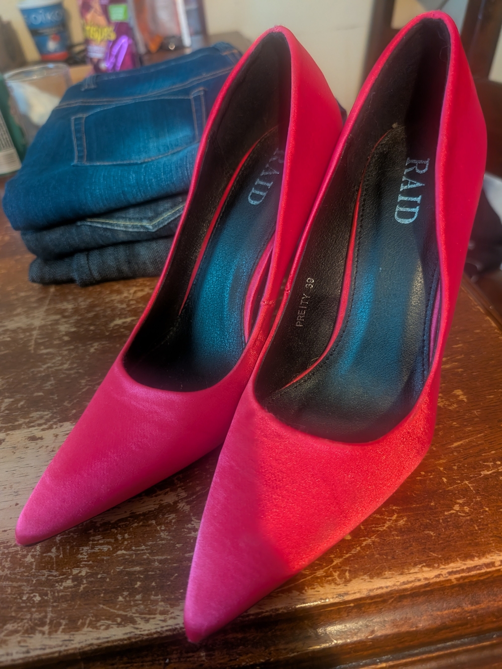 RAID Women's Hot Pink Pointed Toe High Heels